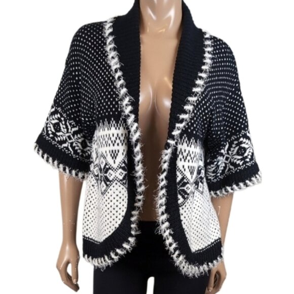 Anna Bella Fuzzy Open Cardigan Sweater Short Sleeve Shrug Fringe Winter Nordic - Picture 1 of 10